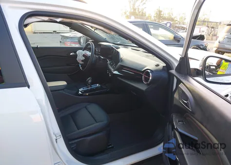 2025 Chevrolet Trax Fwd 2Rs из США, поврежденный, VIN KL77LJEP4SC323127